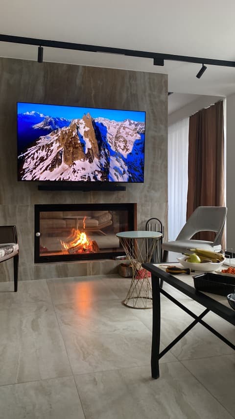 Exclusive house 600m2 in Vlae - For Rent - Karposh - Image 16