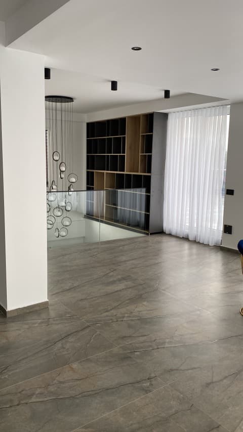 Exclusive house 600m2 in Vlae - For Rent - Karposh - Image 18