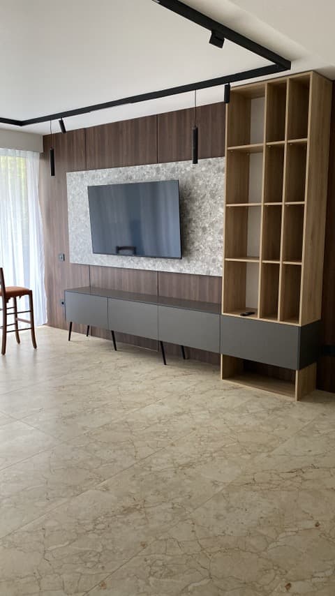 Exclusive house 600m2 in Vlae - For Rent - Karposh - Image 21