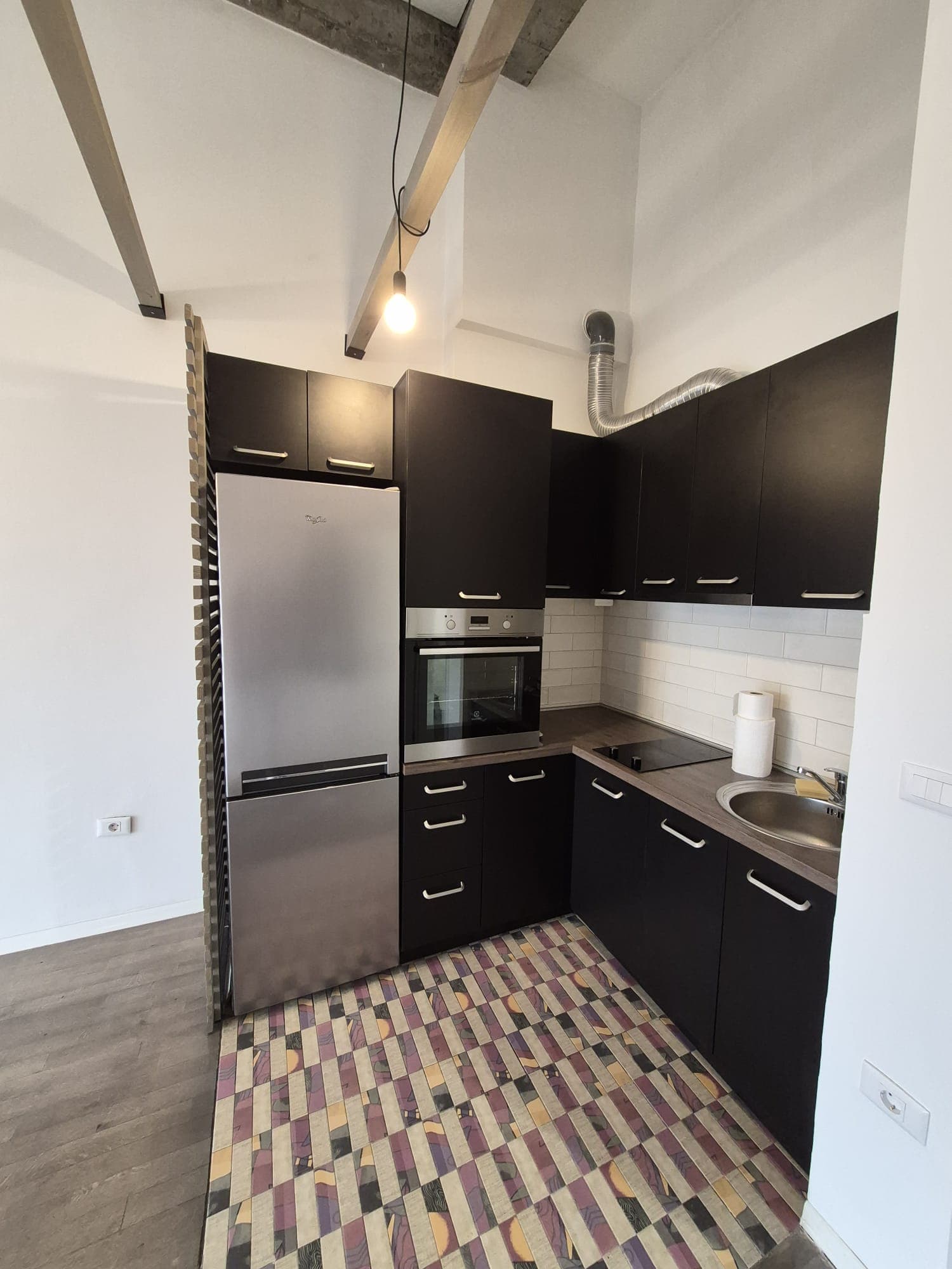 Стан 45м² во Центар - За Изнајмување - Центар - Слика 4