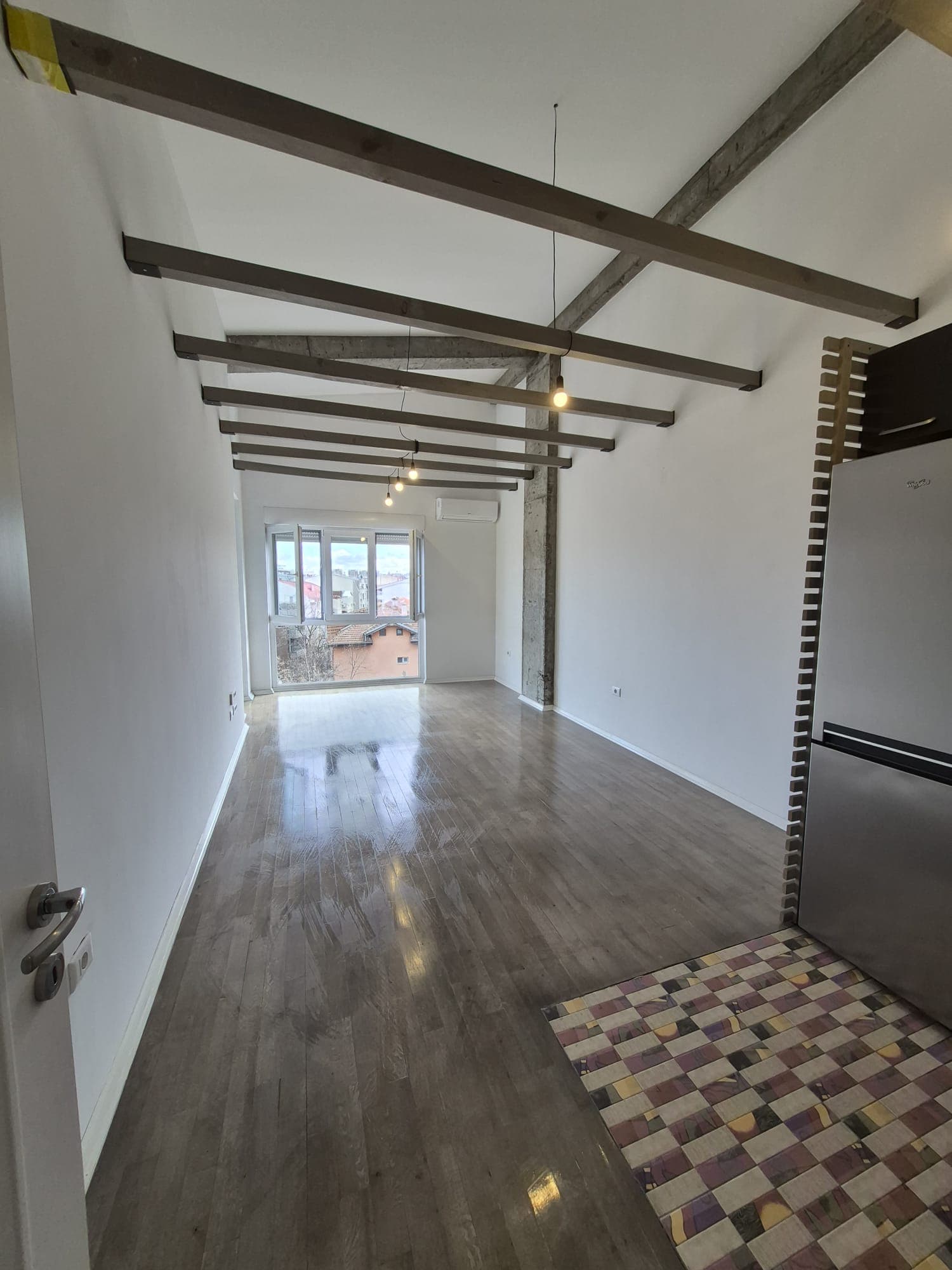 Стан 45м² во Центар - За Изнајмување - Центар - Слика 3