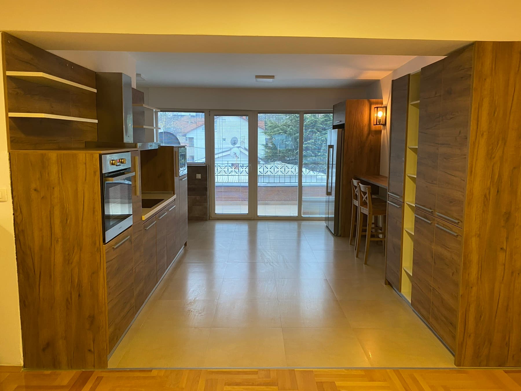 Комфорен стан 170м² во Црниче - За Изнајмување - Црниче - Слика 3