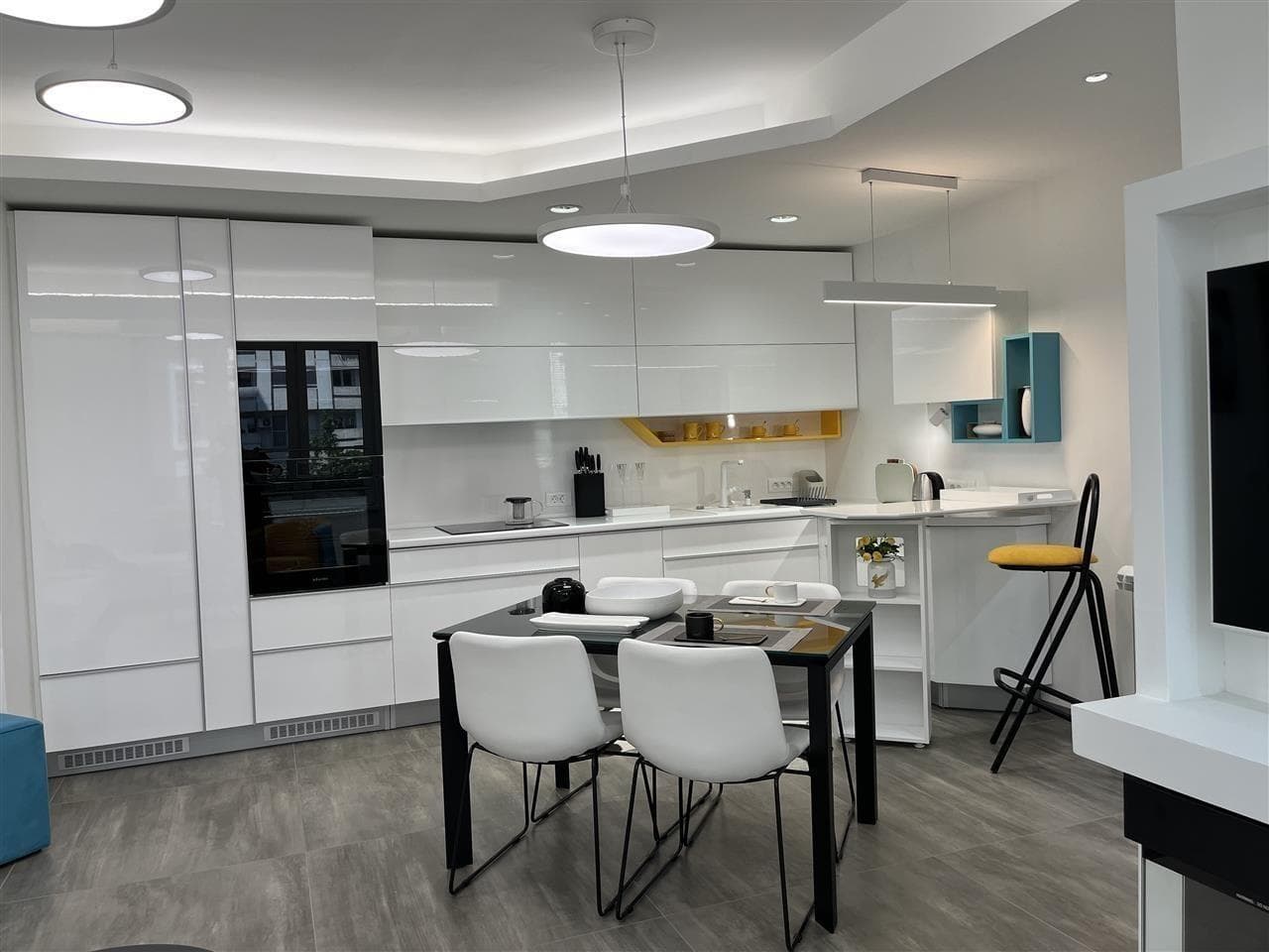 Модерен стан 70м2 во Центар - За Изнајмување - Центар - Слика 5