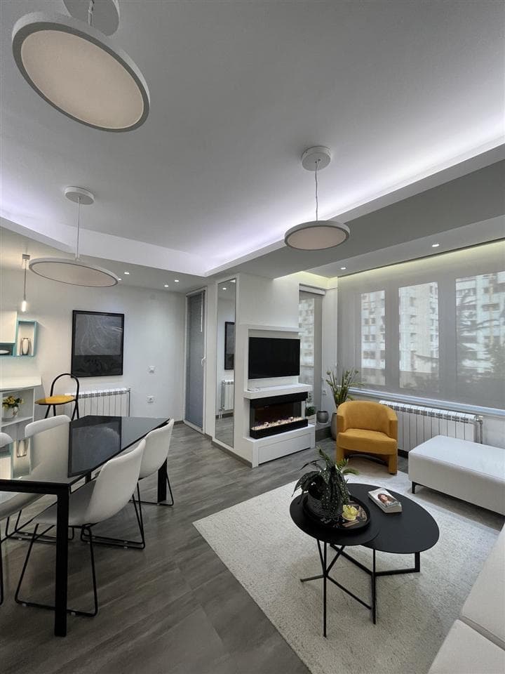 Модерен стан 70м2 во Центар - 2