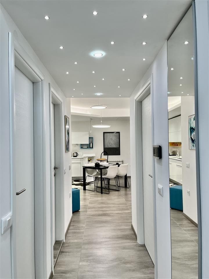 Модерен стан 70м2 во Центар - За Изнајмување - Центар - Слика 4