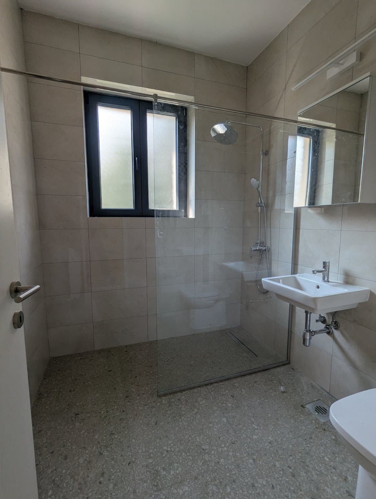 House 270m2 on Vodno - For Rent - Vodno - Image 16