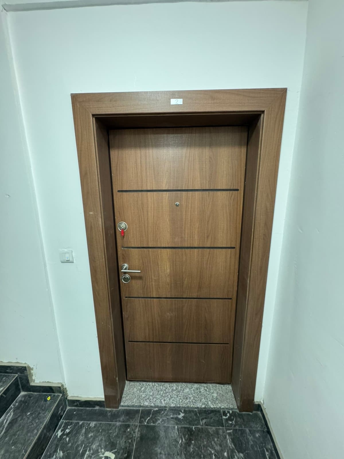 Стан 87м2 во Центар - За Изнајмување - Центар - Слика 4