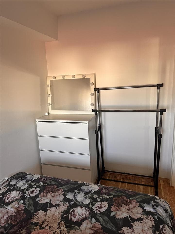 Стан 34м2 во Центар - За Изнајмување - Центар - Слика 5