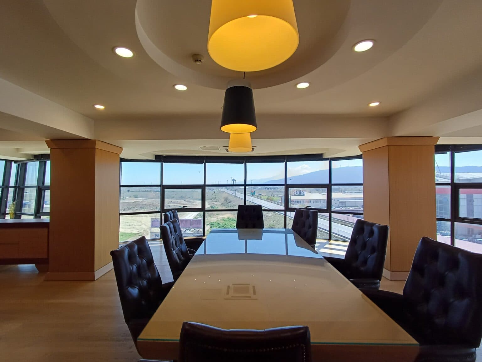 Се изнајмува ексклузивен деловен објект - За Изнајмување - Скопје - Слика 11