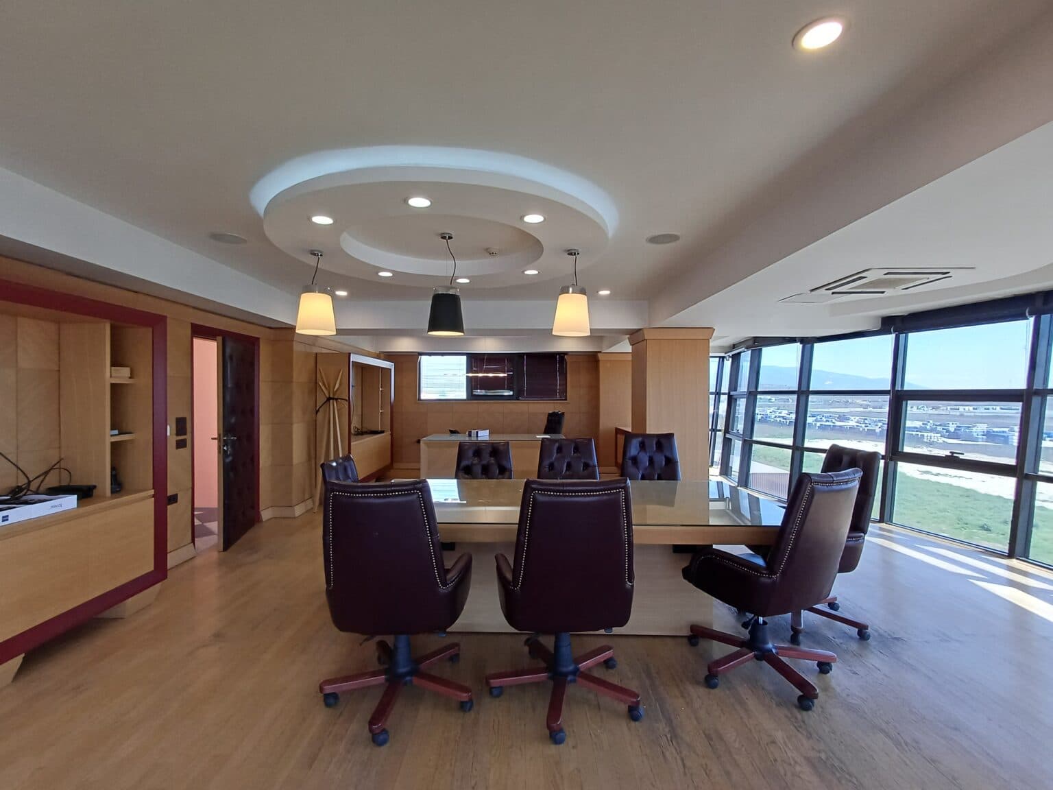 Се изнајмува ексклузивен деловен објект - За Изнајмување - Скопје - Слика 12