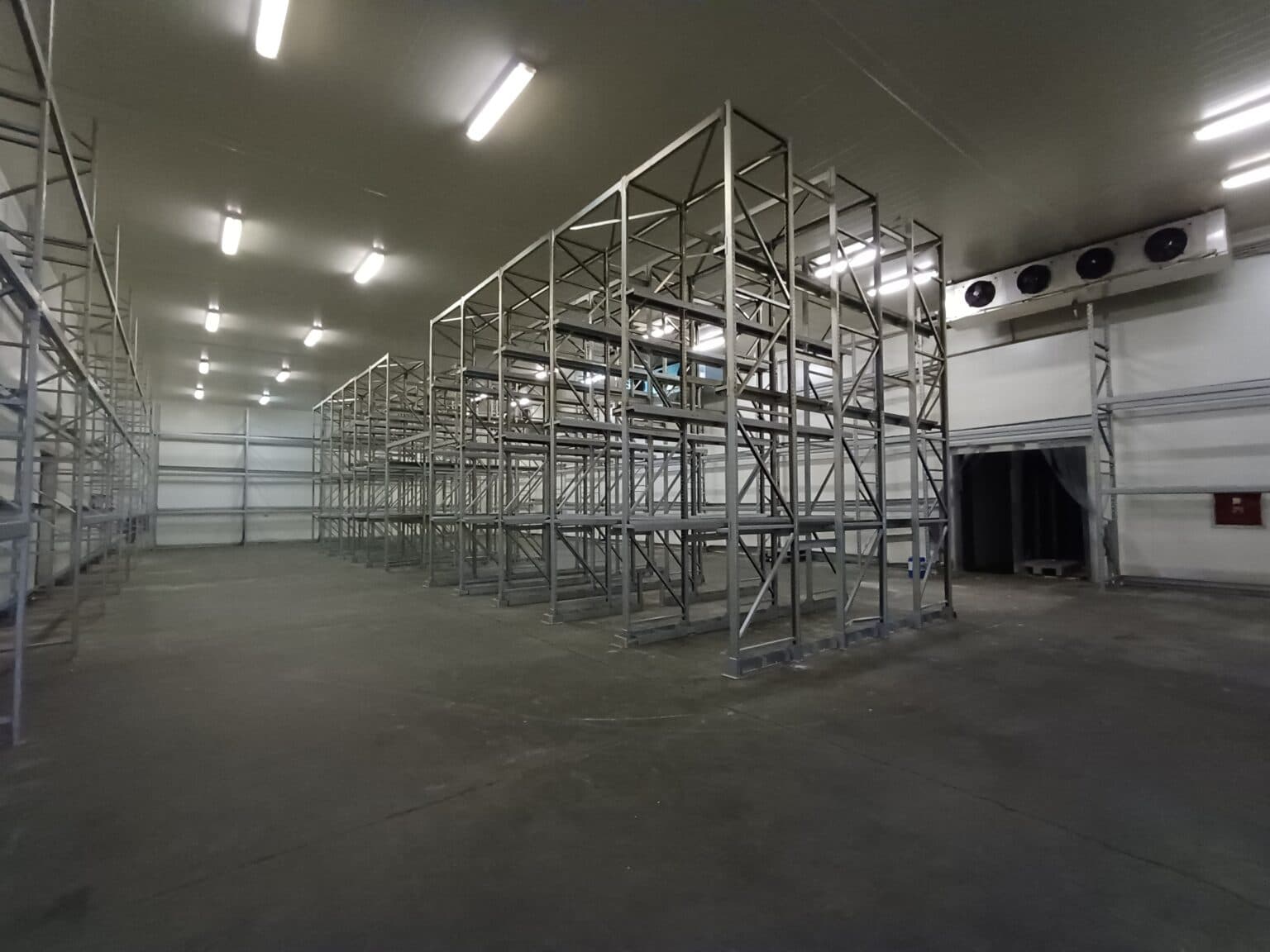 Industrial and logistics facilities for sale in Shuto Orizari - For Sale - Image 25