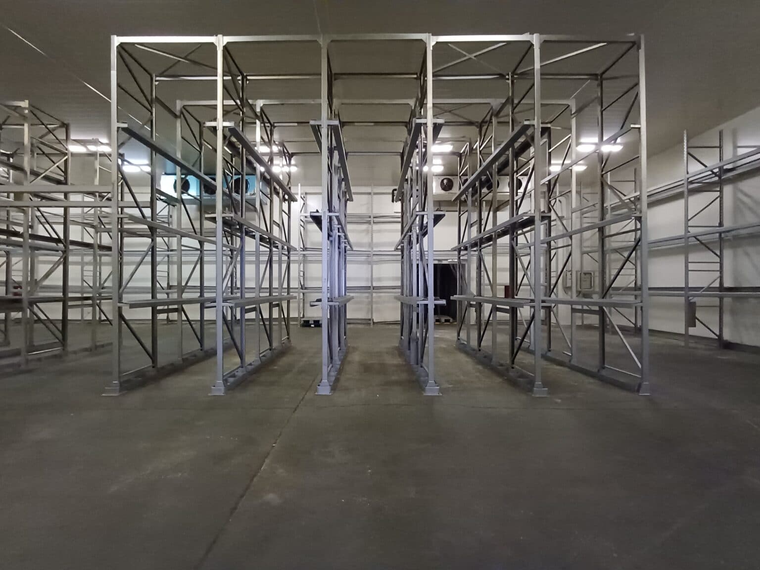 Industrial and logistics facilities for sale in Shuto Orizari - For Sale - Image 24