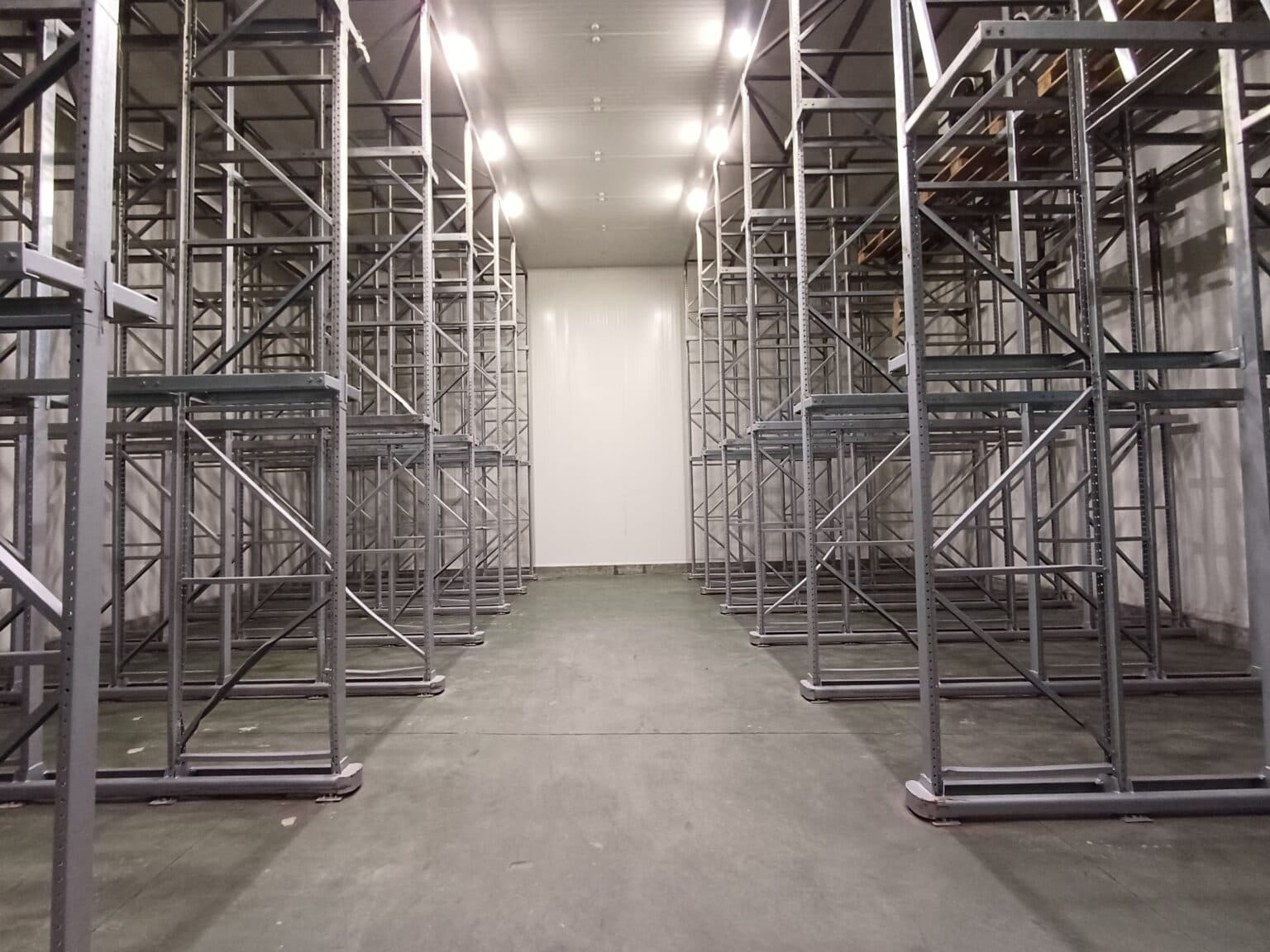 Industrial and logistics facilities for sale in Shuto Orizari - For Sale - Image 22