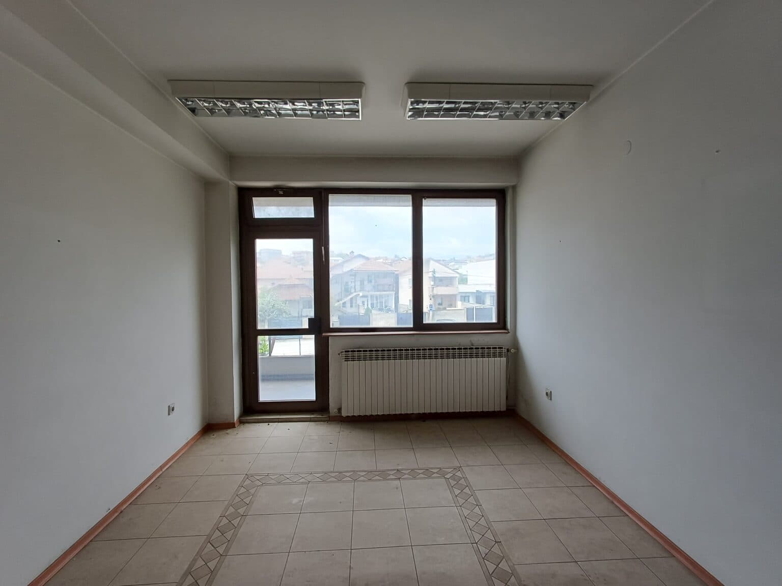 Industrial and logistics facilities for sale in Shuto Orizari - For Sale - Image 7