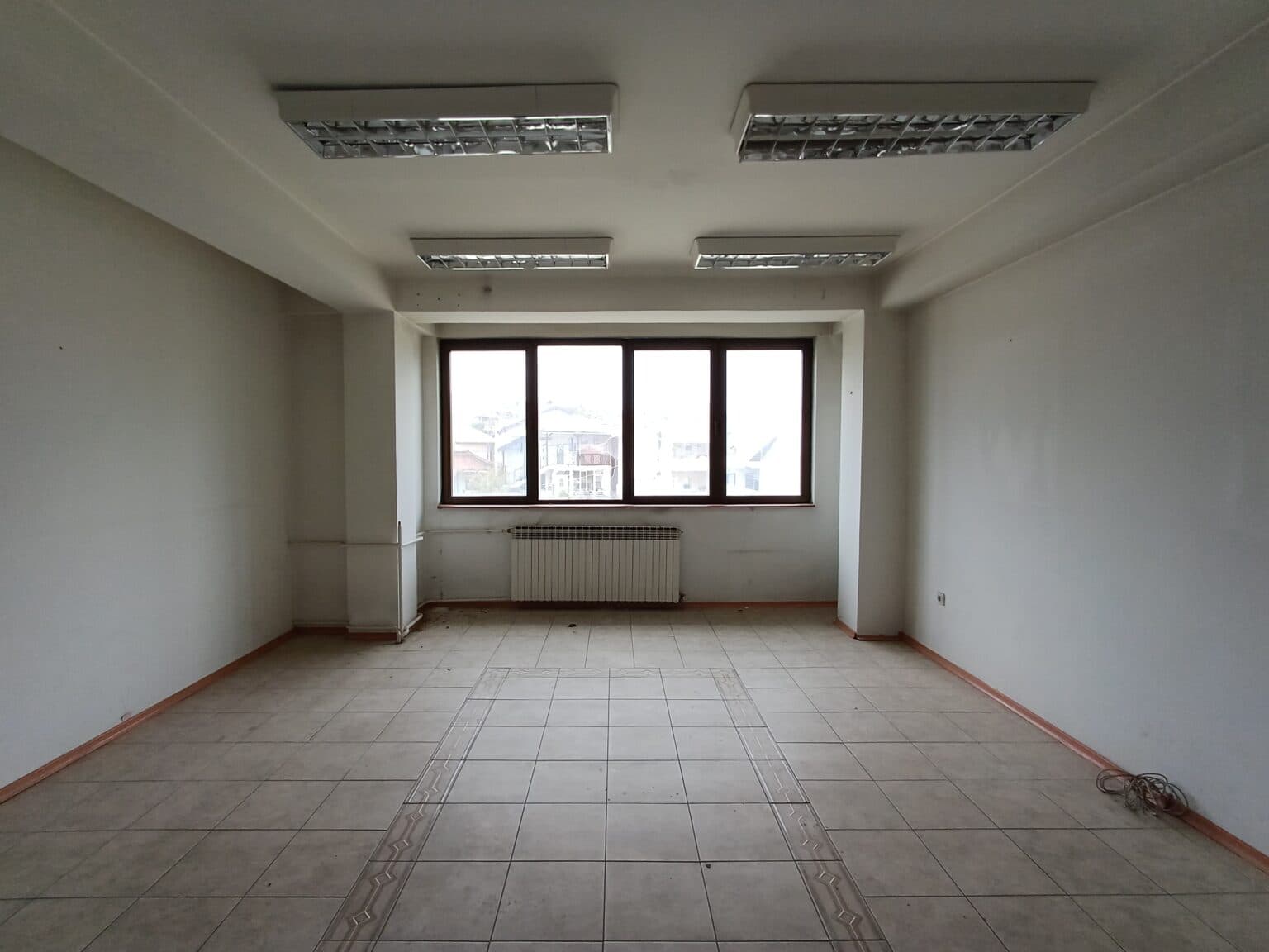 Industrial and logistics facilities for sale in Shuto Orizari - For Sale - Image 8