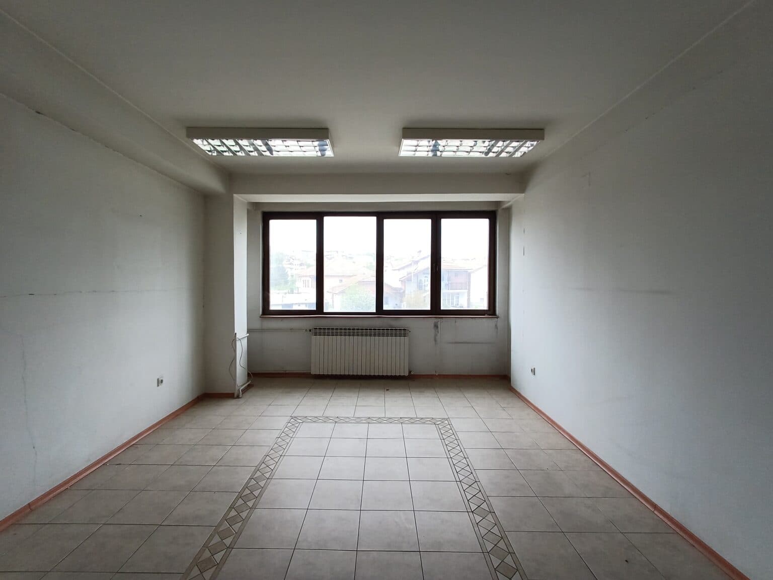 Industrial and logistics facilities for sale in Shuto Orizari - For Sale - Image 10