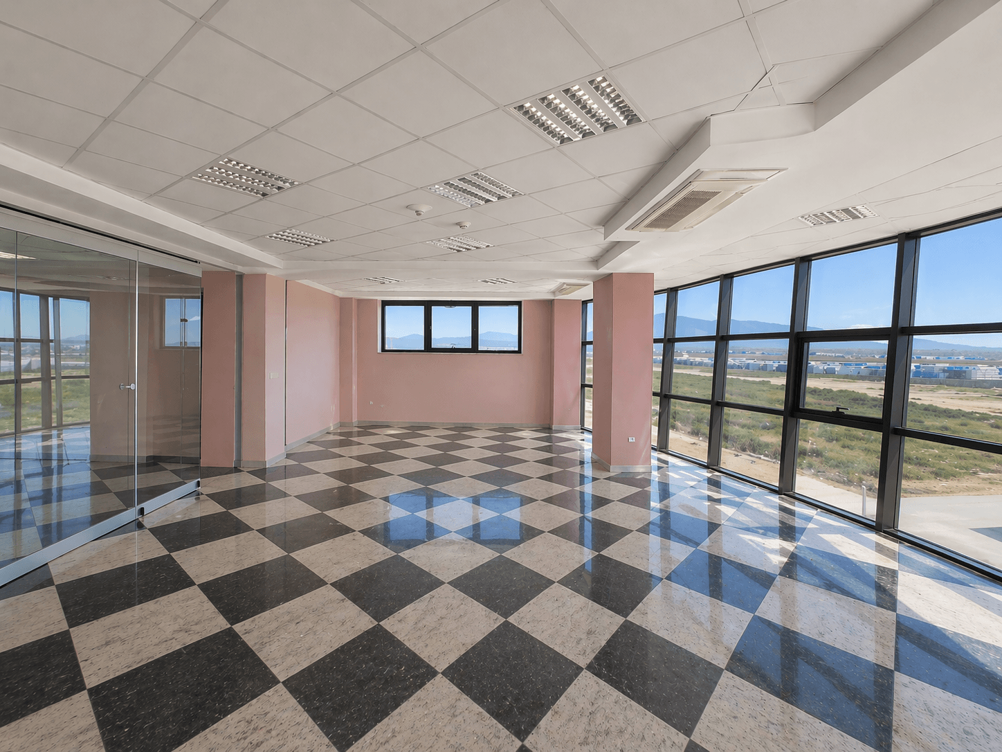 Се изнајмува ексклузивен деловен објект - За Изнајмување - Скопје - Слика 6