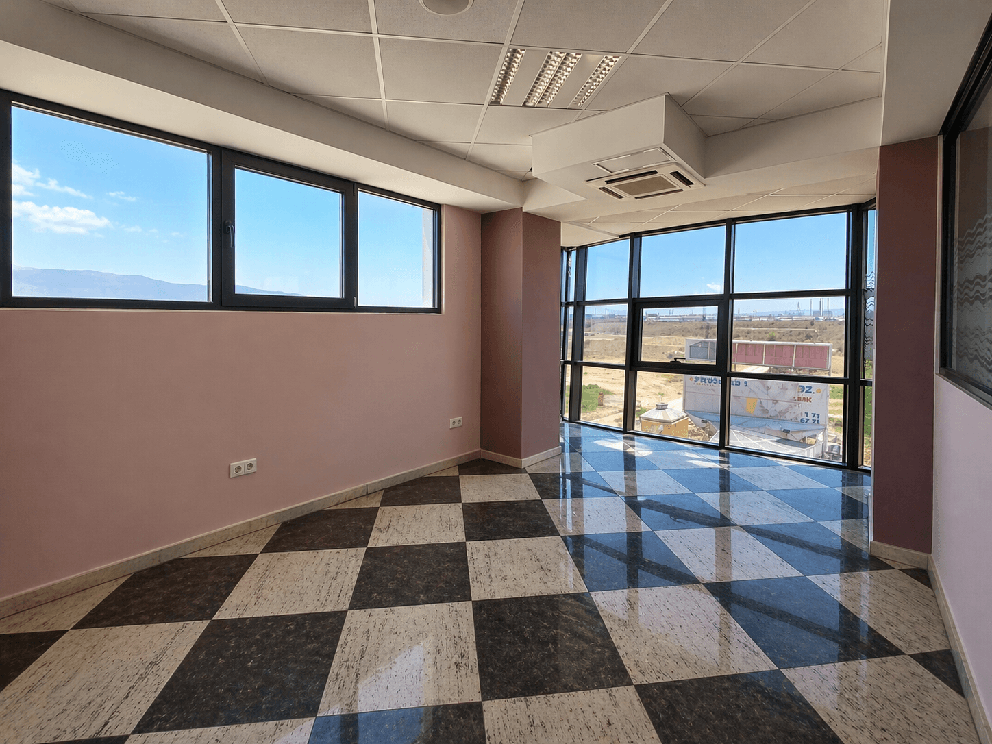 Се изнајмува ексклузивен деловен објект - За Изнајмување - Скопје - Слика 7