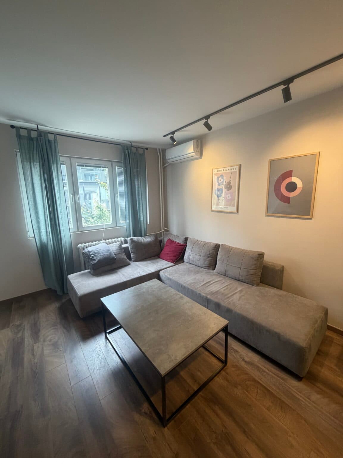 Стан 52м2 во Центар - Слика 6