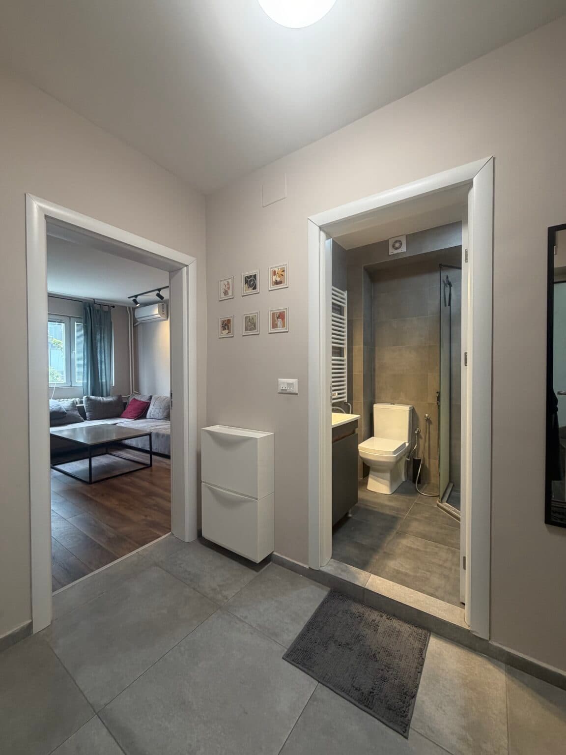 Стан 52м2 во Центар - Слика 13