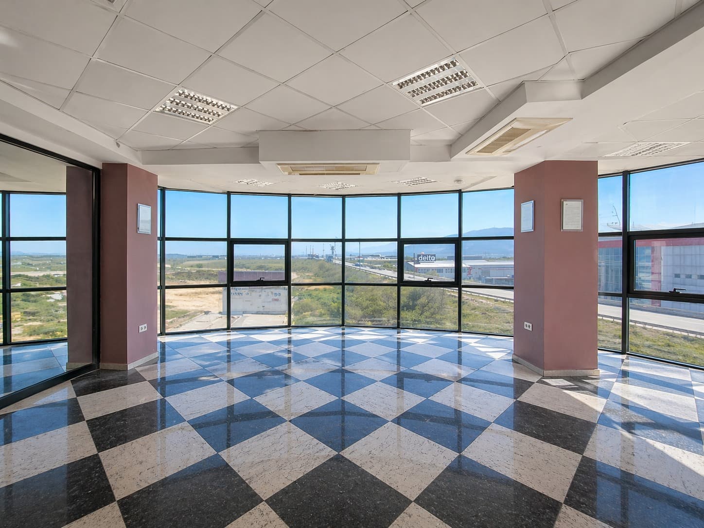 Се изнајмува ексклузивен деловен објект - За Изнајмување - Скопје