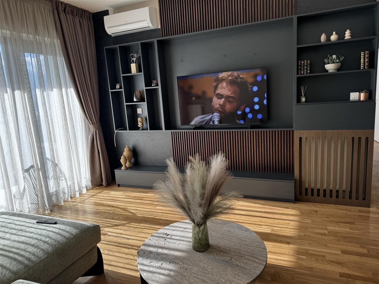 Стан 72м2 во Diamond - За Изнајмување - Скопје