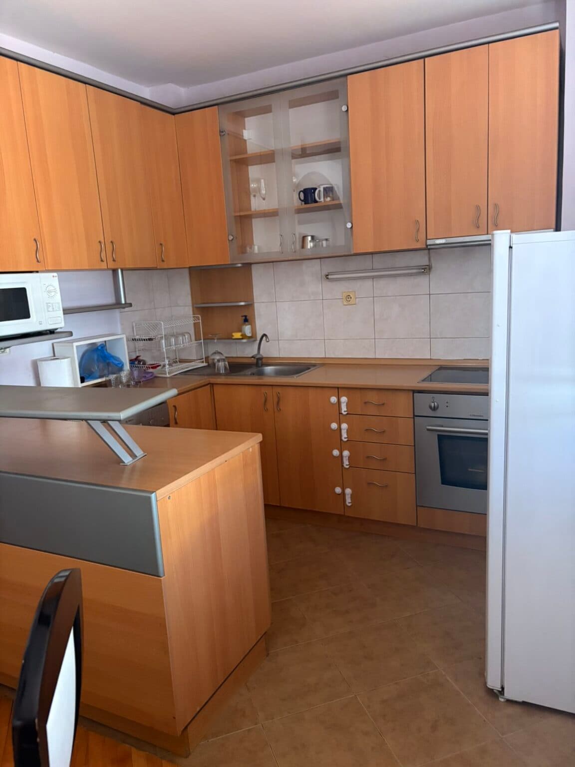 Стан во близина на Клинички Центар - За Продажба - Скопје - Слика 4