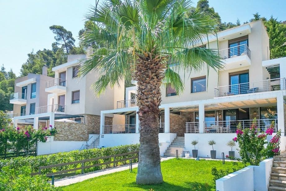 Модерна вила 180м2 во Палиури, Халкидики - За Продажба - Грција