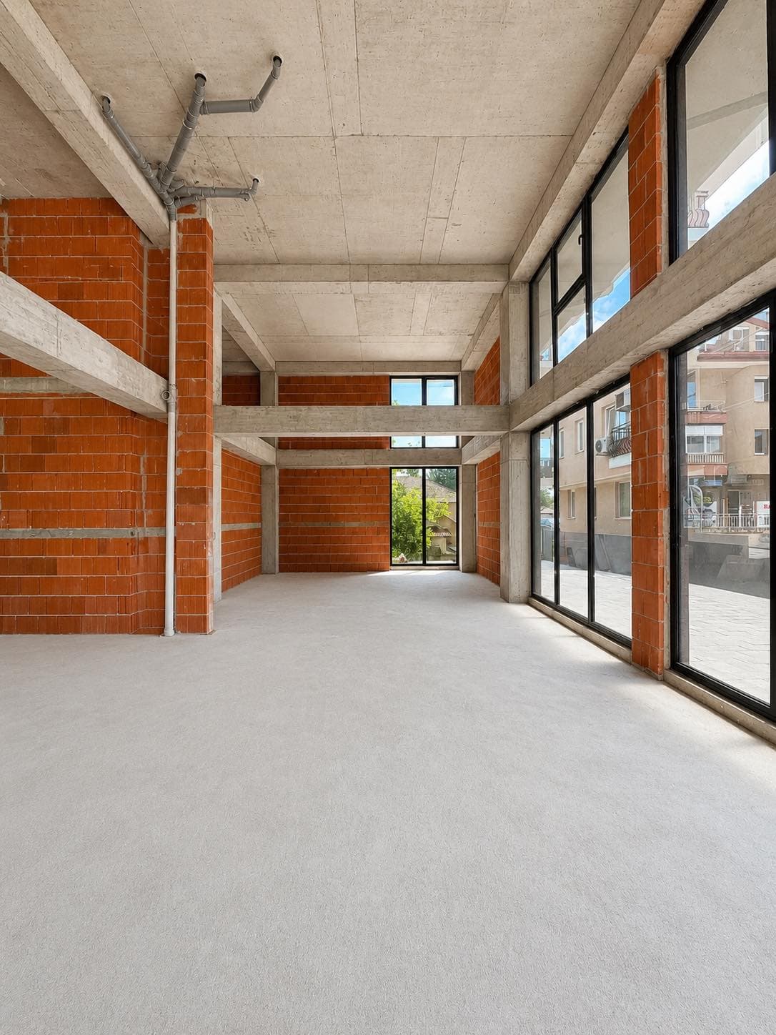 Business space 190m2 in Kisela voda - For Rent - Skopje - Image 6
