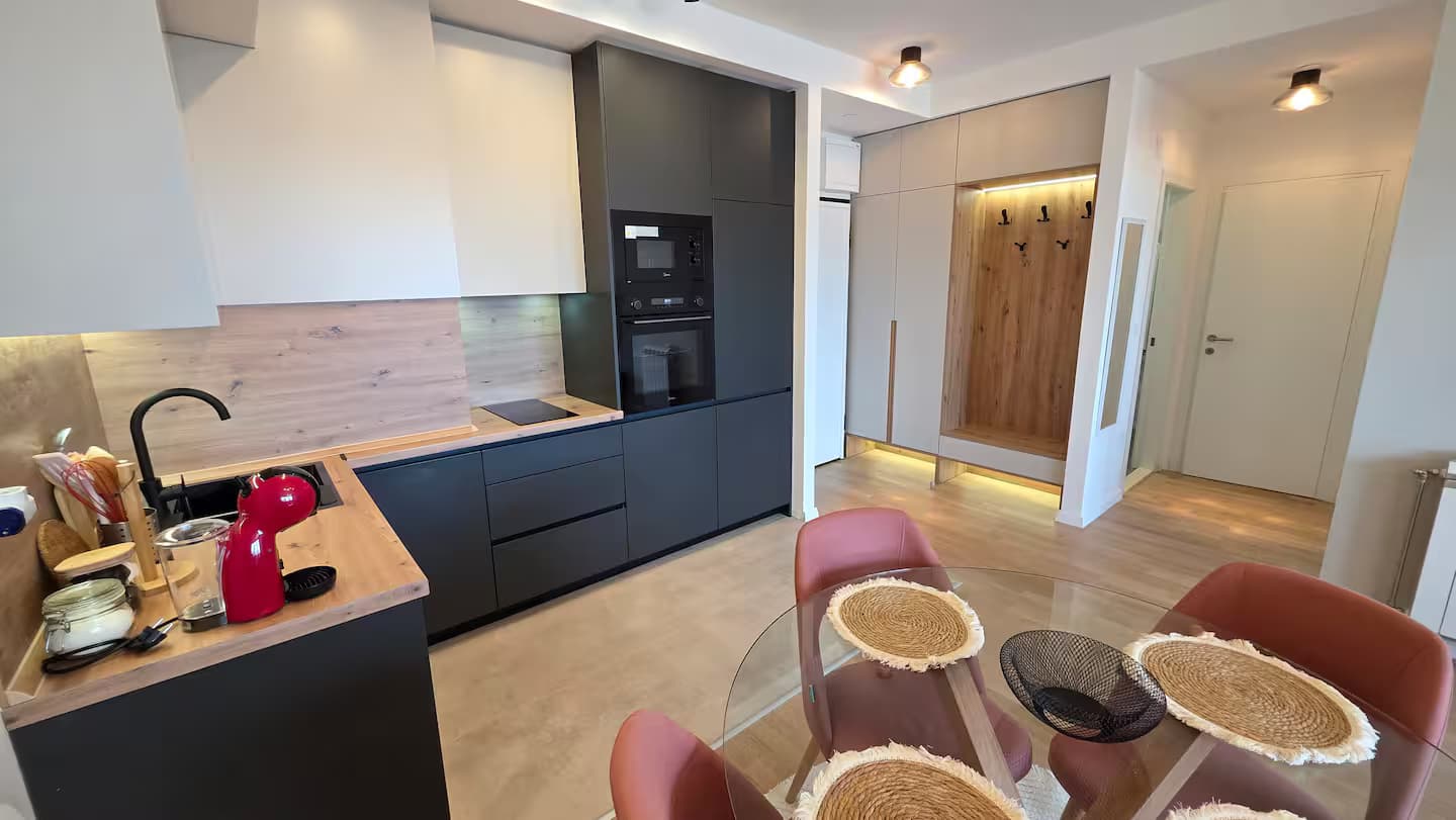Fully furnished apartment in Grand River - For Rent - Skopje - Image 8