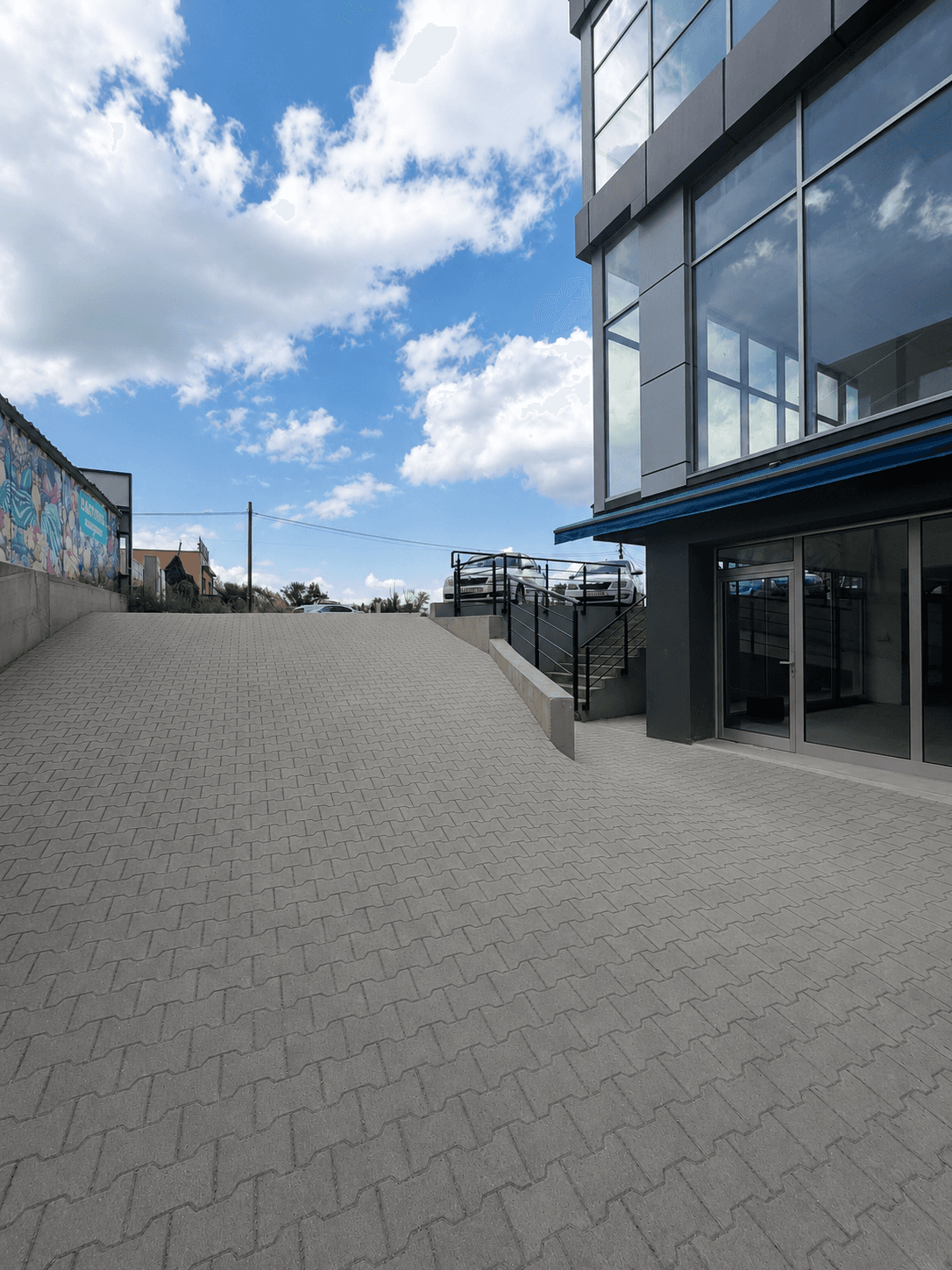 2.003м2 Business space for rent - For Rent - Skopje - Image 10