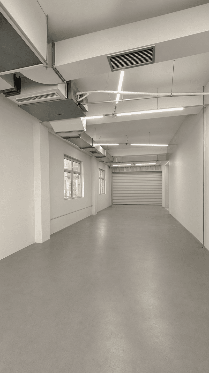 Commercial Building with Warehouse for Sale in Vizbegovo - For Sale - Skopje - Image 21
