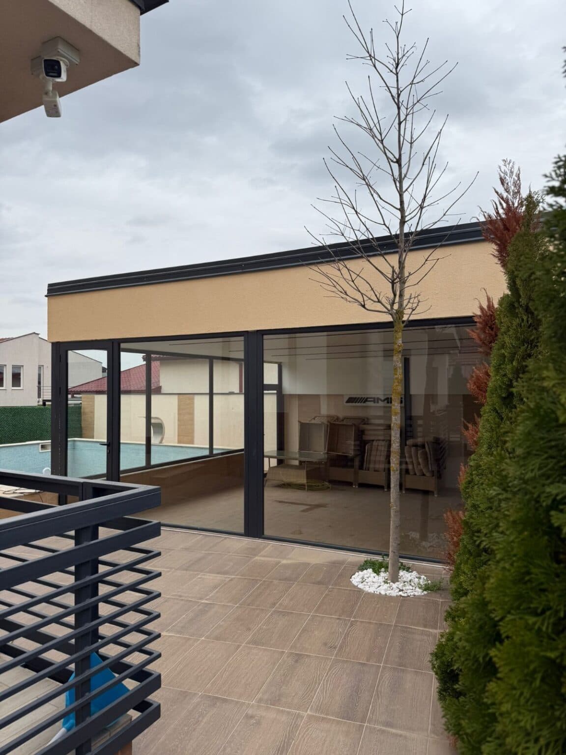 House 260m2 in Ilinden - For Sale - Skopje - Image 22