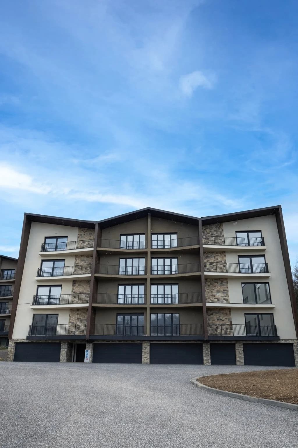 Стан 72м2 во комплекс Sunny Valley - За Продажба - Маврово