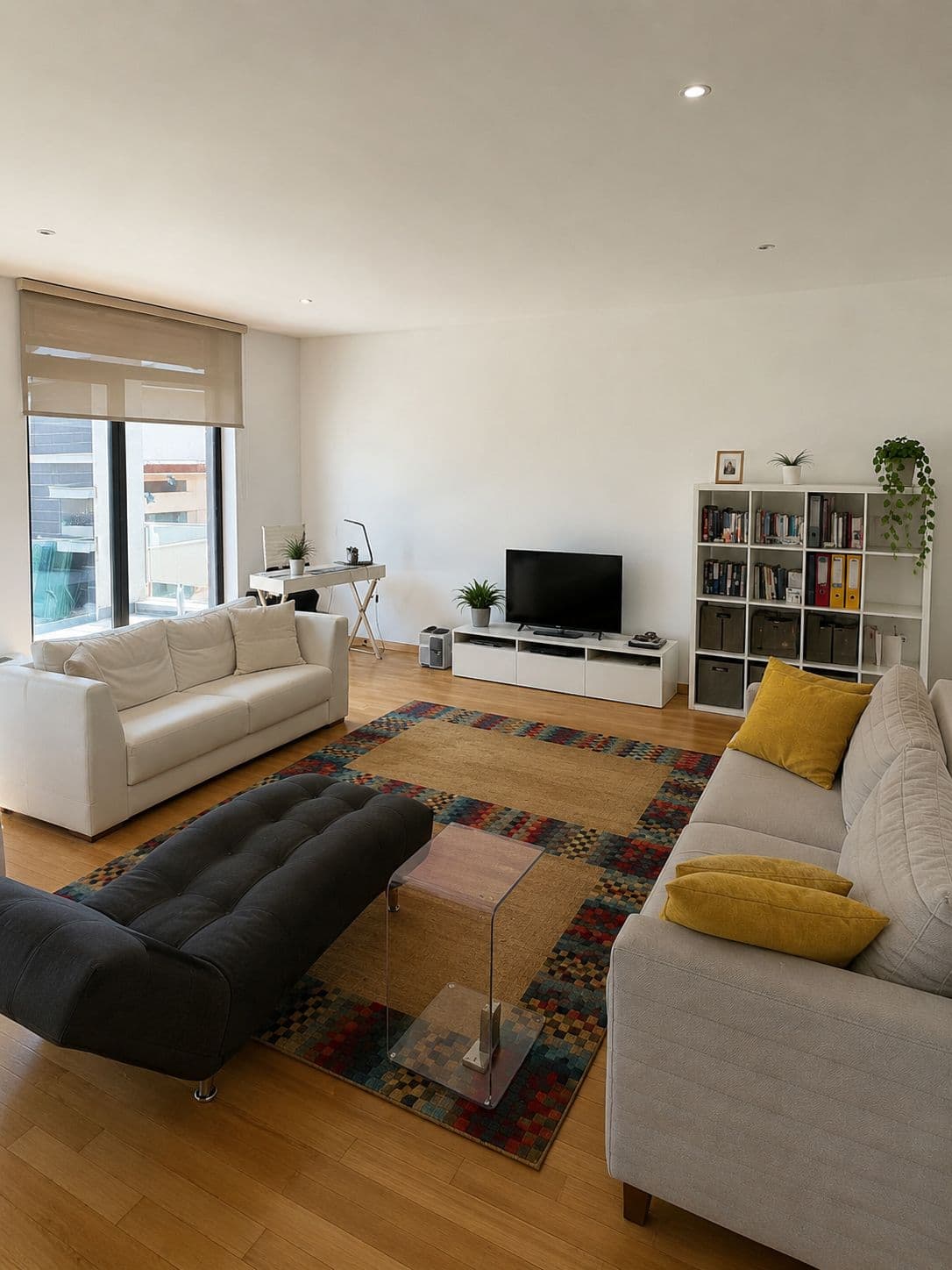Modern house 304 m² in Bardovci - За Изнајмување - Скопје