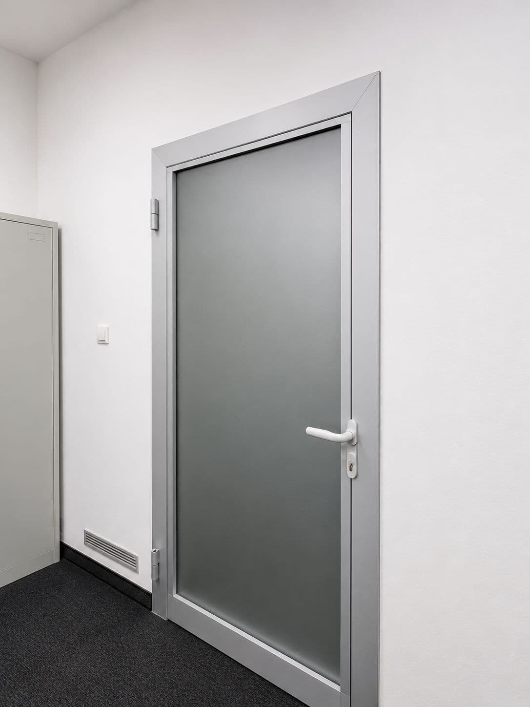 Office space 164m2 for sale in business building in the center of Skopje - For Sale - Skopje - Image 7