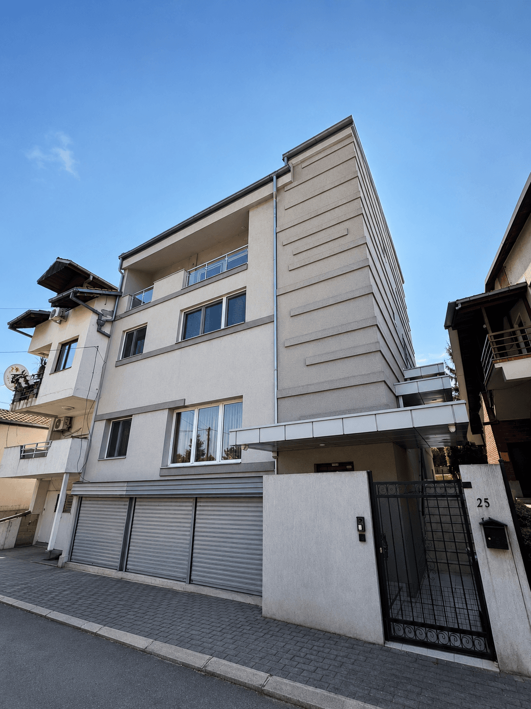 House 354m2 on Vodno - 2