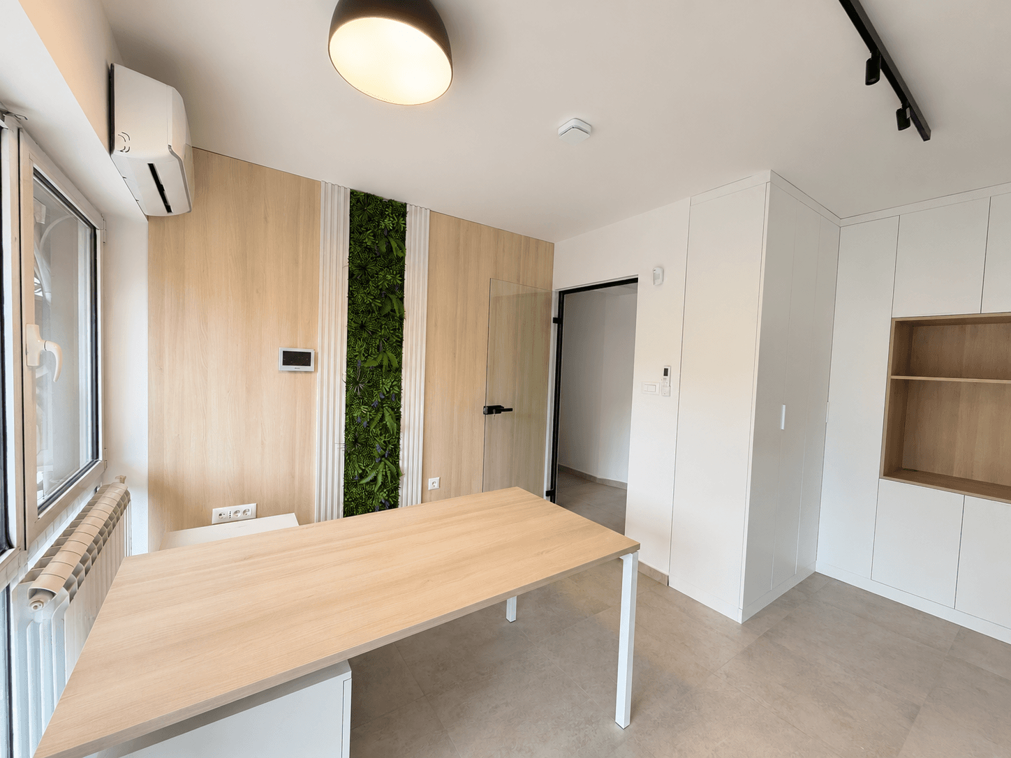 Се продава деловен простор 110 м² целосно опремен - 2