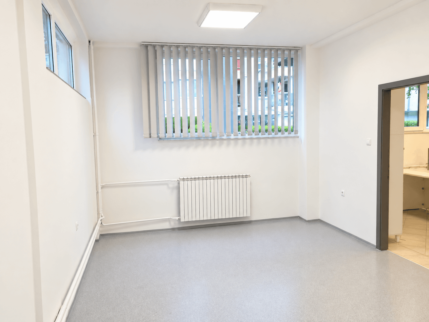 Business space for sale in Aerodrom - For Sale - Aerodrom - Image 8