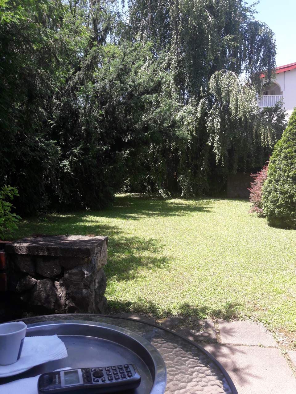 Куќа на ексклузивна локација на Партизанска со 612м2 двор - За Продажба - Карпош - Слика 2