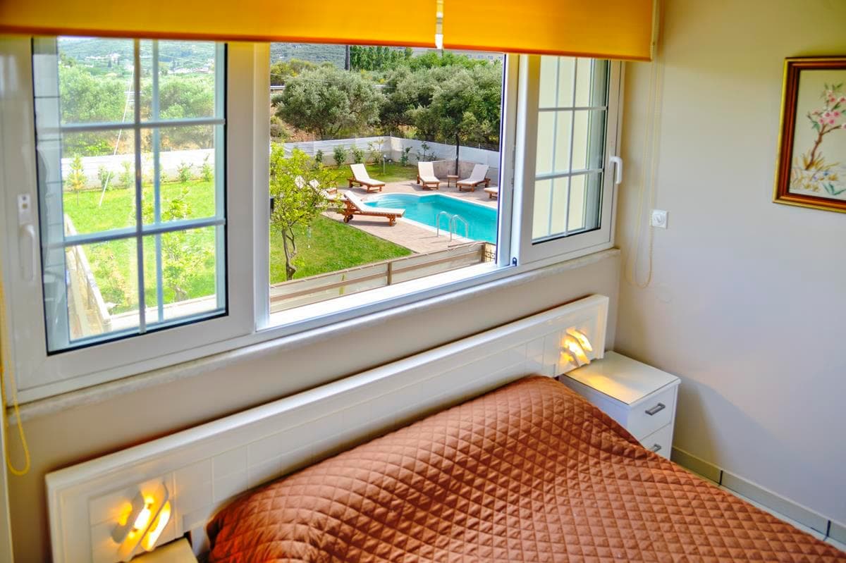 Magnificent sea view villa on Crete - 3