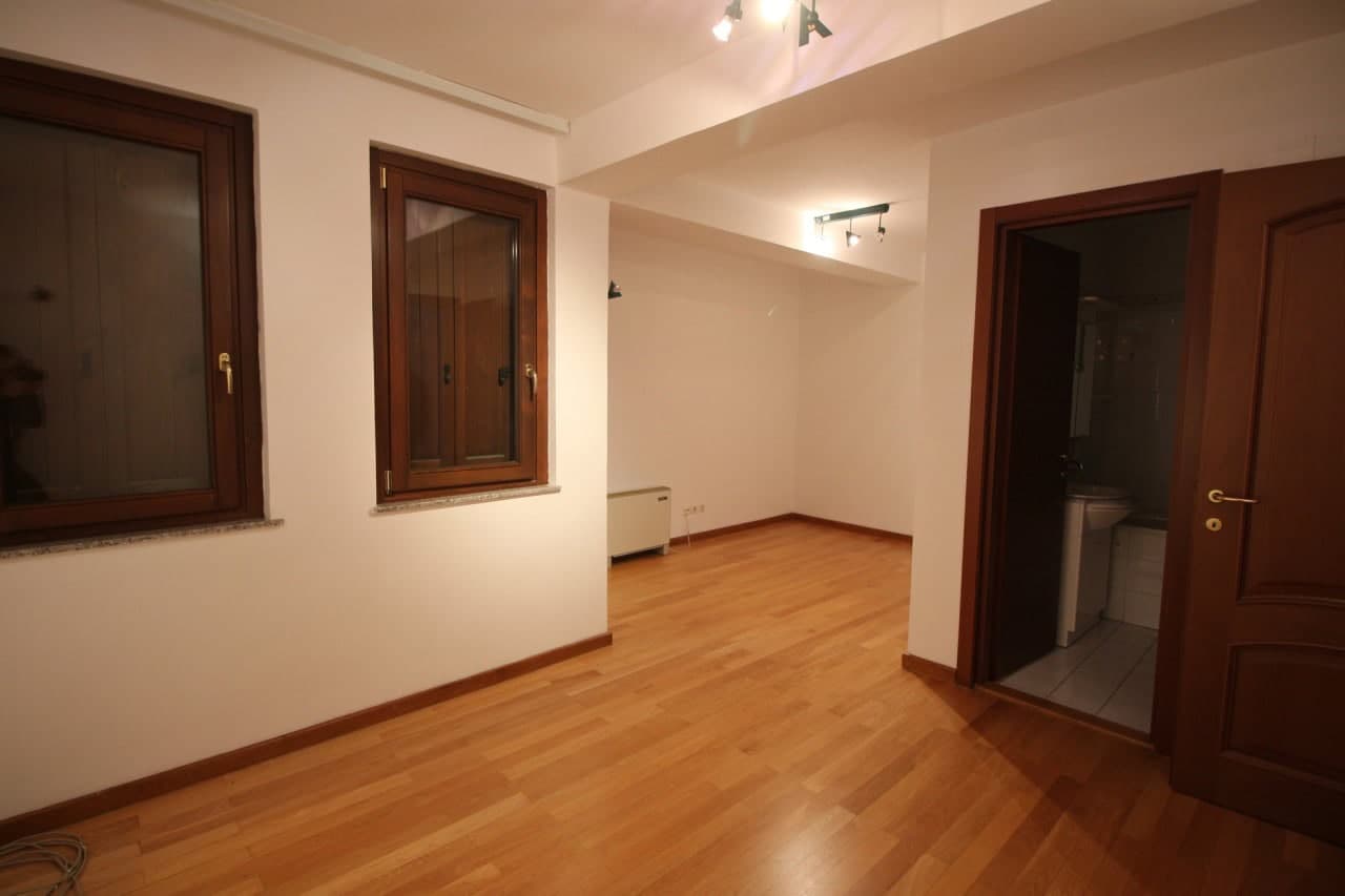 Ексклузивна куќа во Црниче за продажба - За Продажба - Црниче - Слика 6