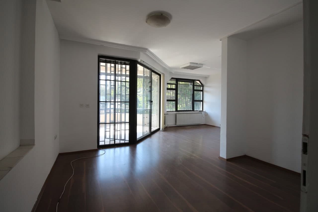 Spacious house with diplomatic status - For Rent - Kisela Voda - Image 8