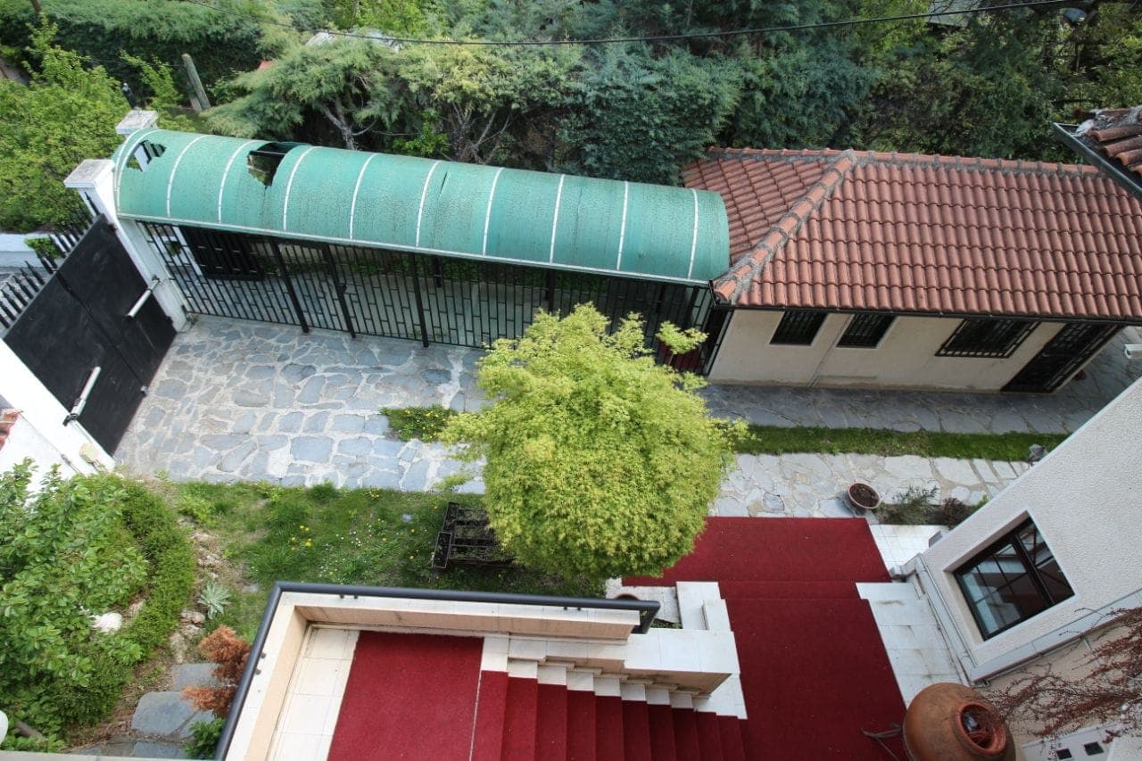 Spacious house with diplomatic status - For Rent - Kisela Voda - Image 4