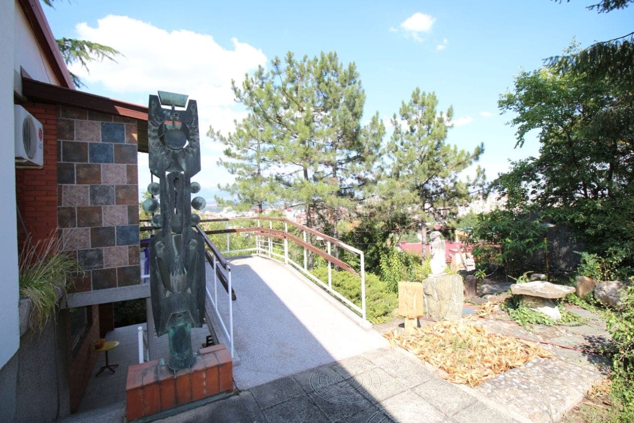 House with amazing view for sale - 3