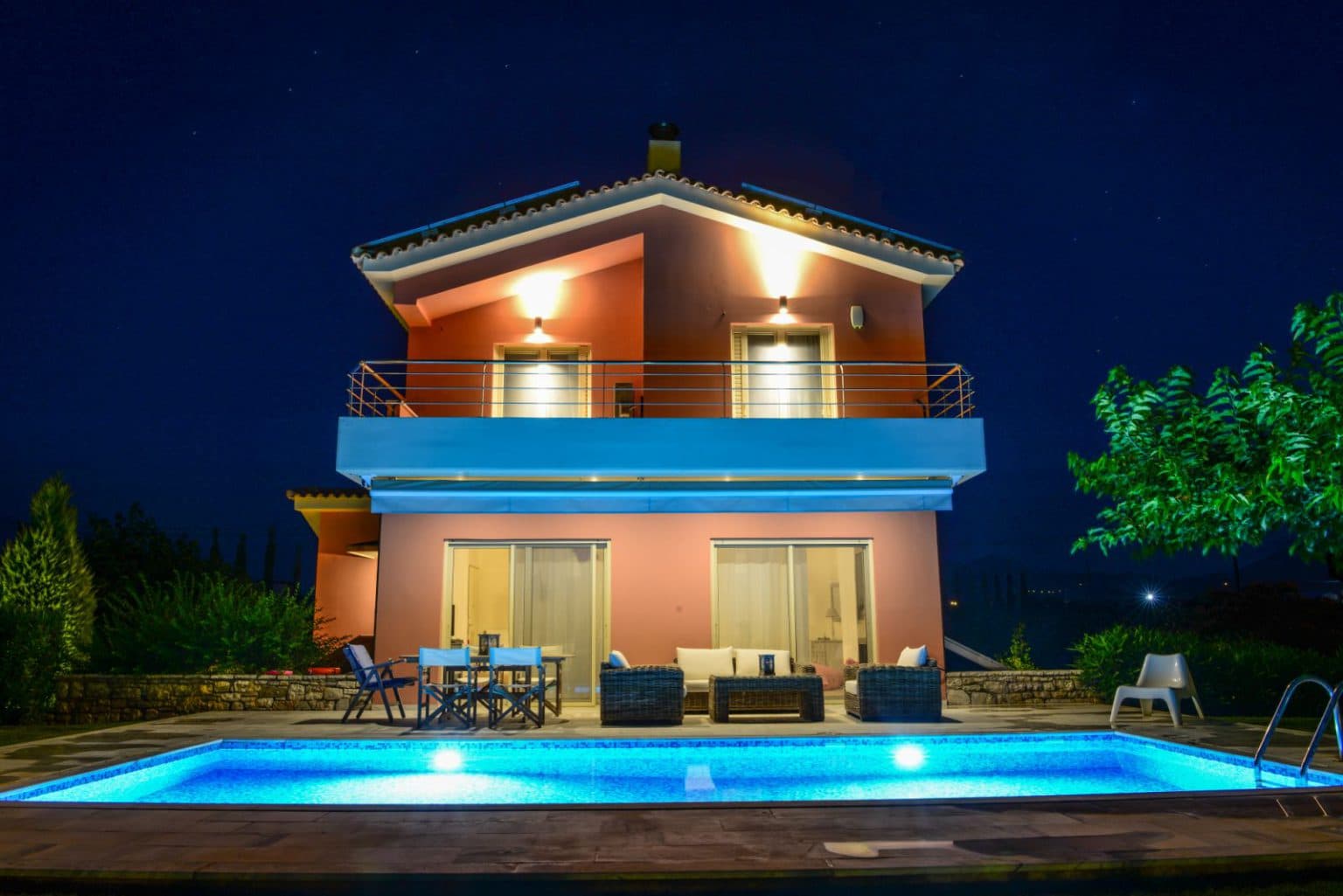 Private exclusive houses for sale in Greece - For Sale - Greece