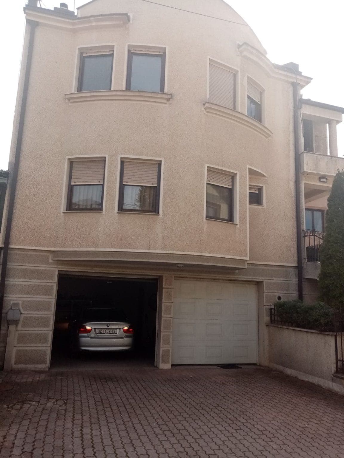 Куќа во Козле на мирна локација - За Изнајмување - Карпош - Слика 2