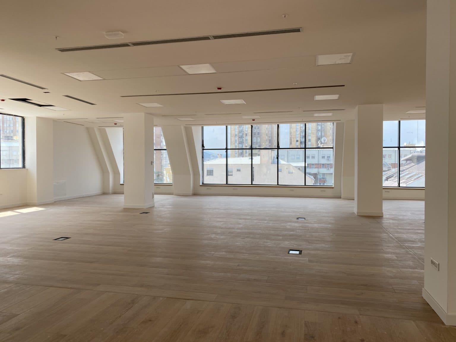 Exclusive business/office space in Centar - For Rent - Centar - Image 7
