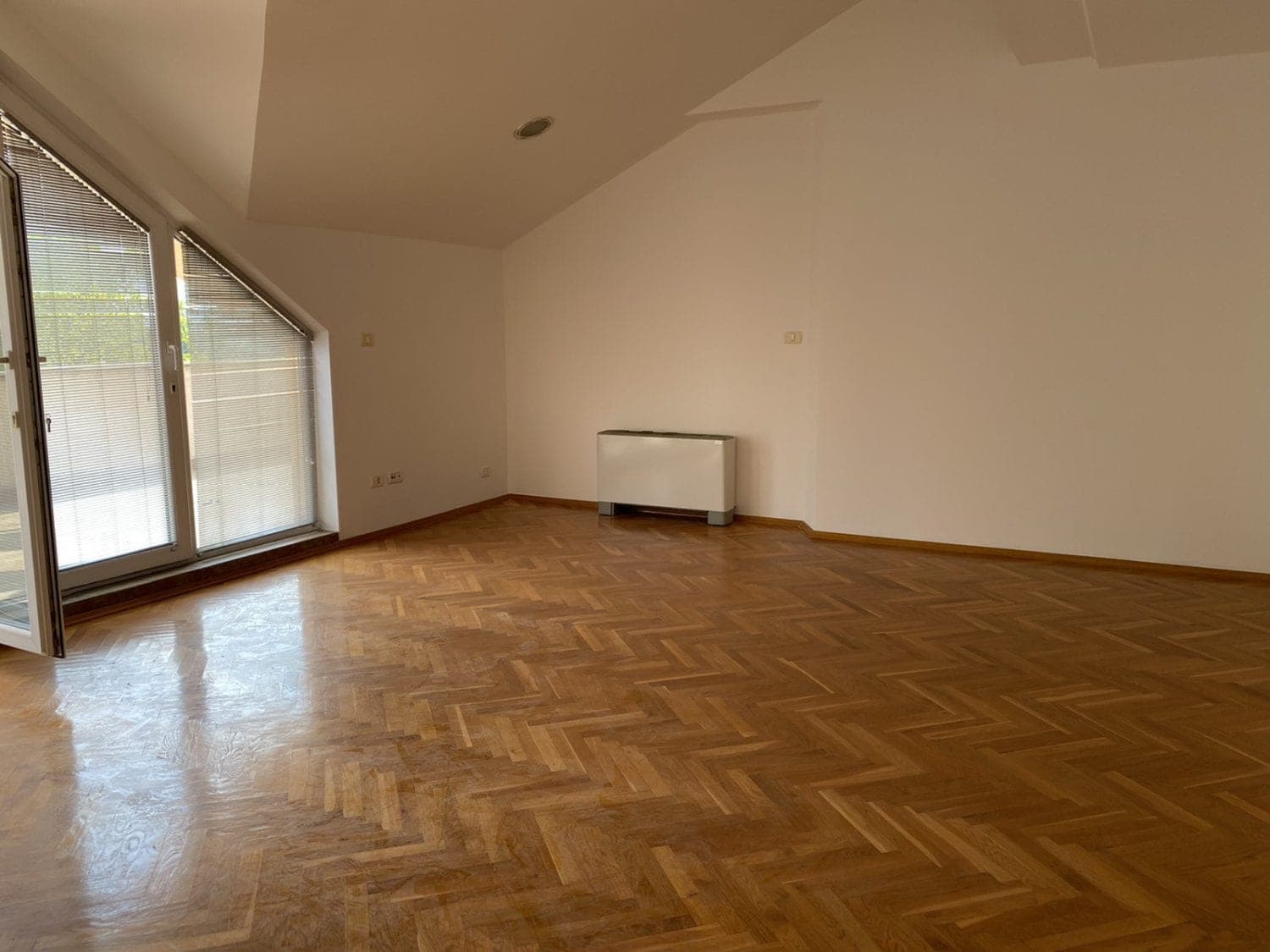 Exclusive house on Vodno - For Rent - Vodno - Image 22