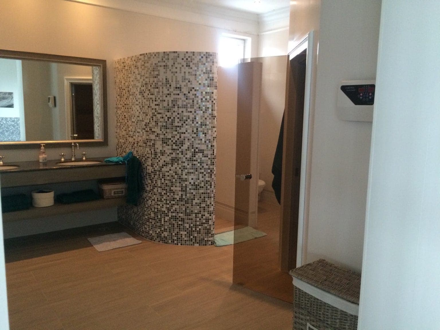 Exclusive and spacious house in private complex - For Rent - Cucer - Sandevo - Image 14